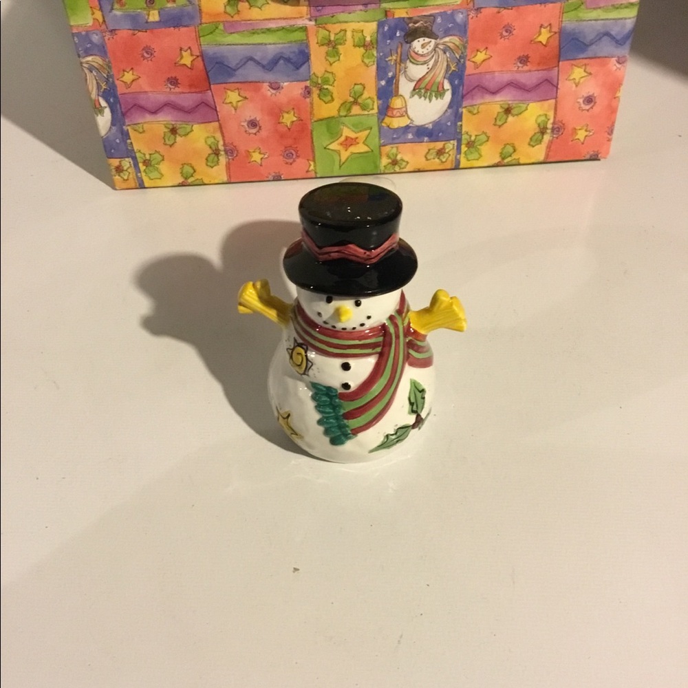 NIB Sweet Shoppe Set of 4 napkins rings - Picture 5 of 5